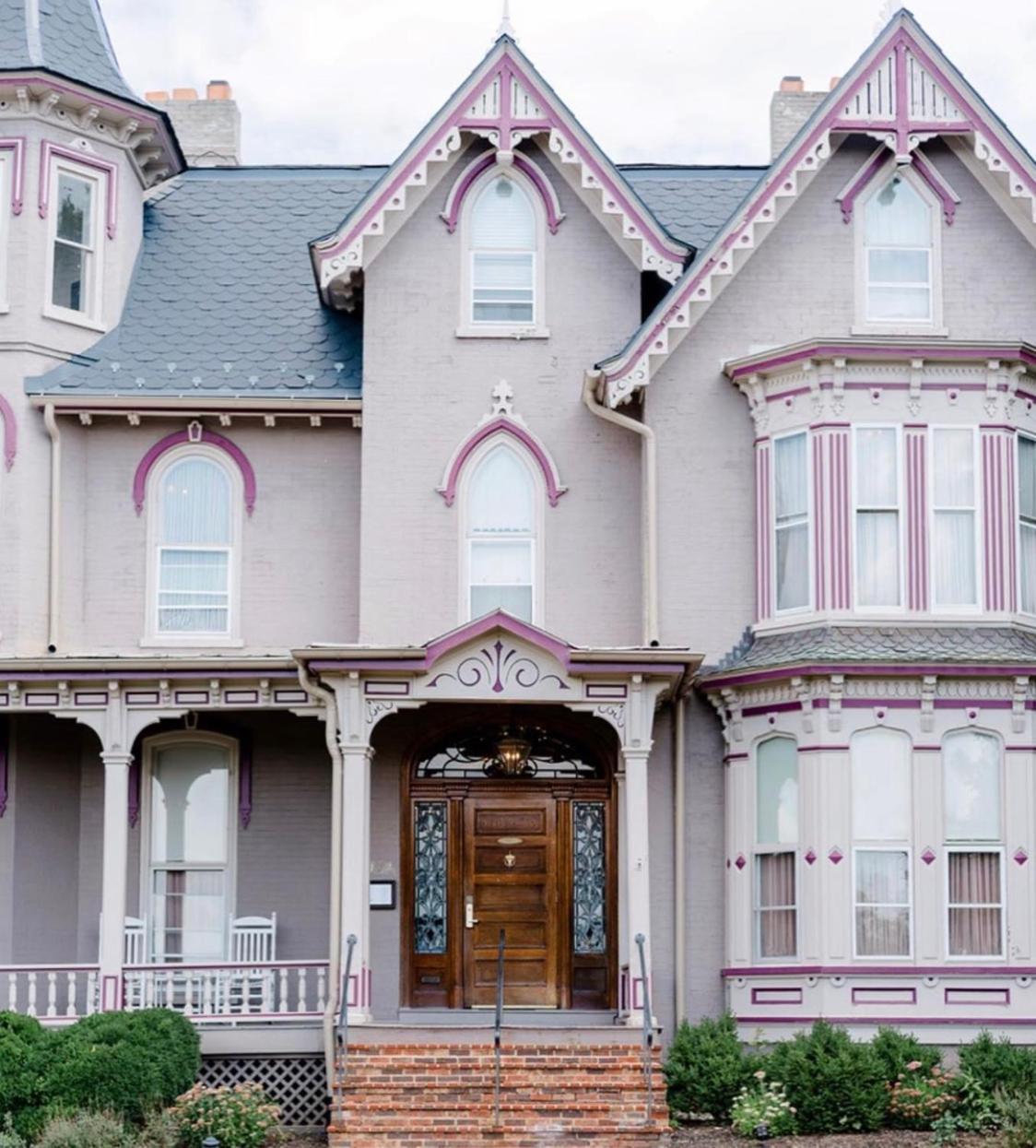The Joshua Wilton House Hotell Harrisonburg Exteriör bild